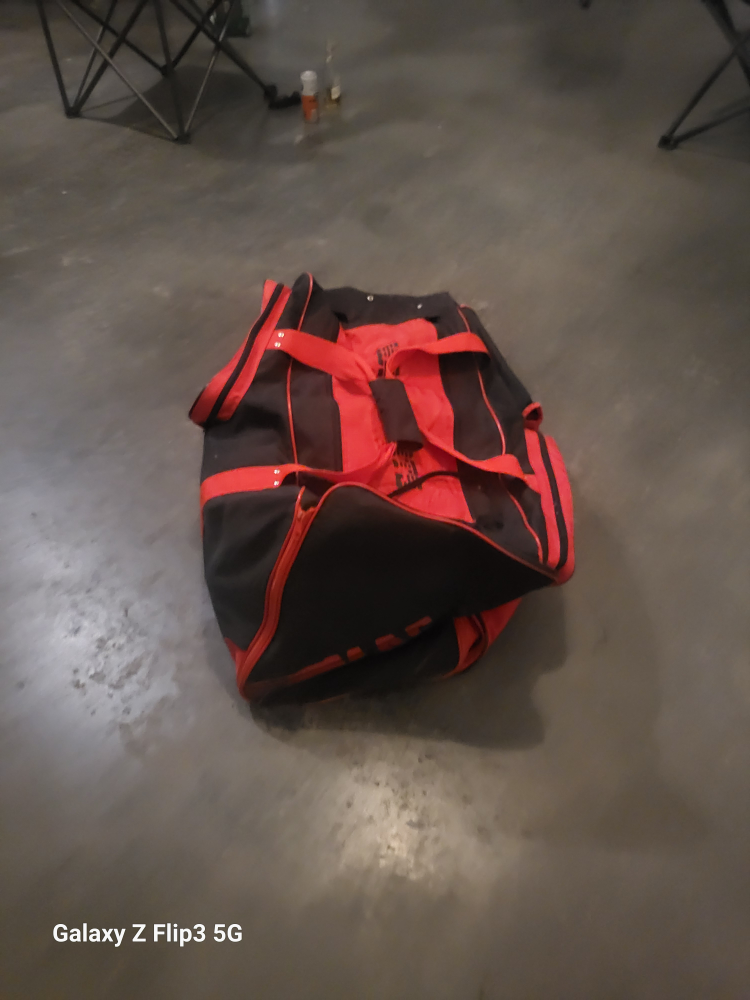 Black & Red Hockey Bag - photo 3