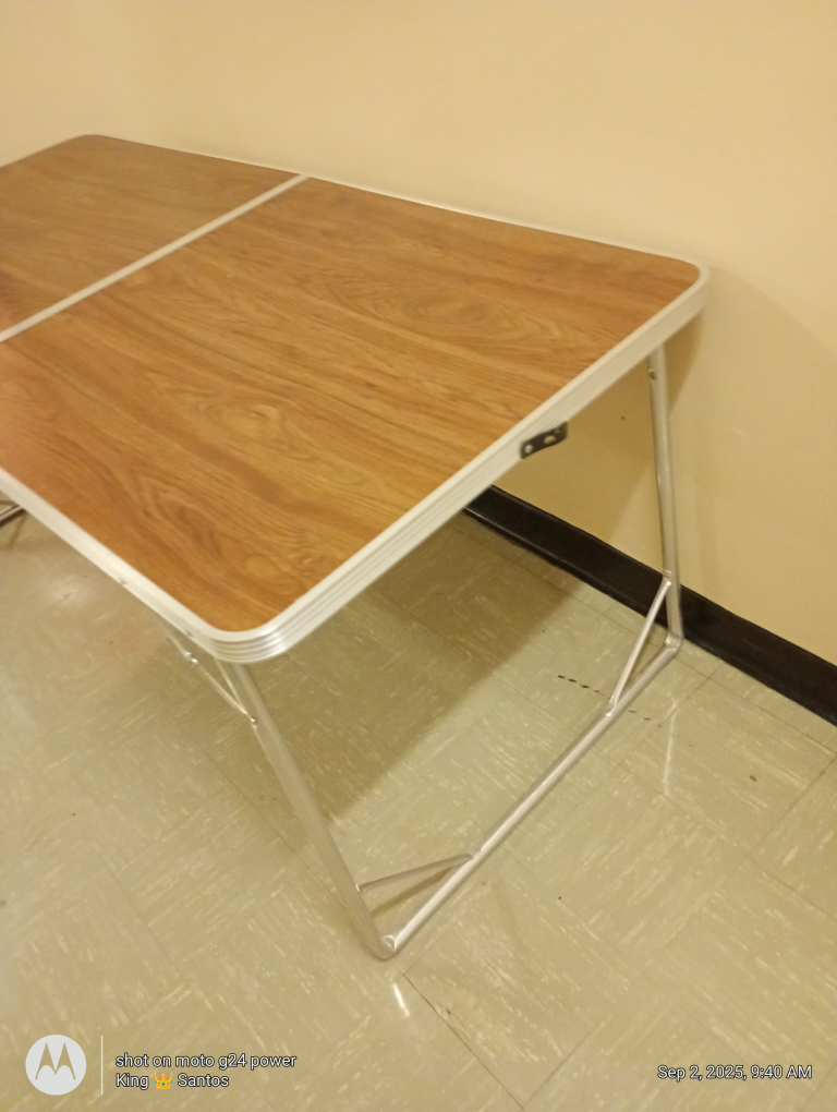 Folding Table - Portable and Convenient! - photo 4