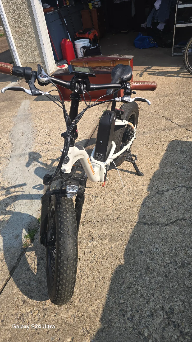 Rad Power Bikes RadRover Step-Thru 1 Ebike image indicator(4)