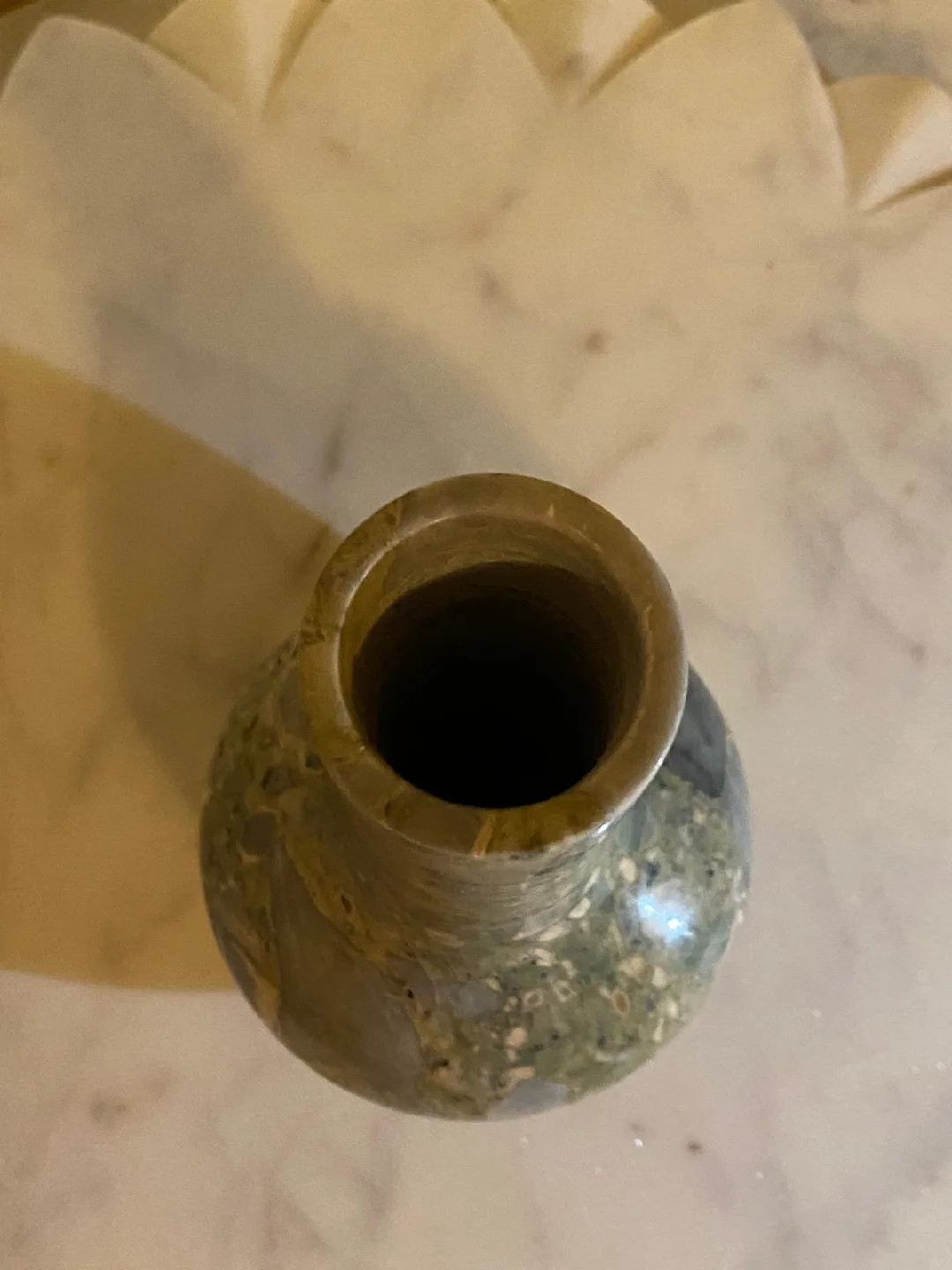 Marble Vase image indicator(2)