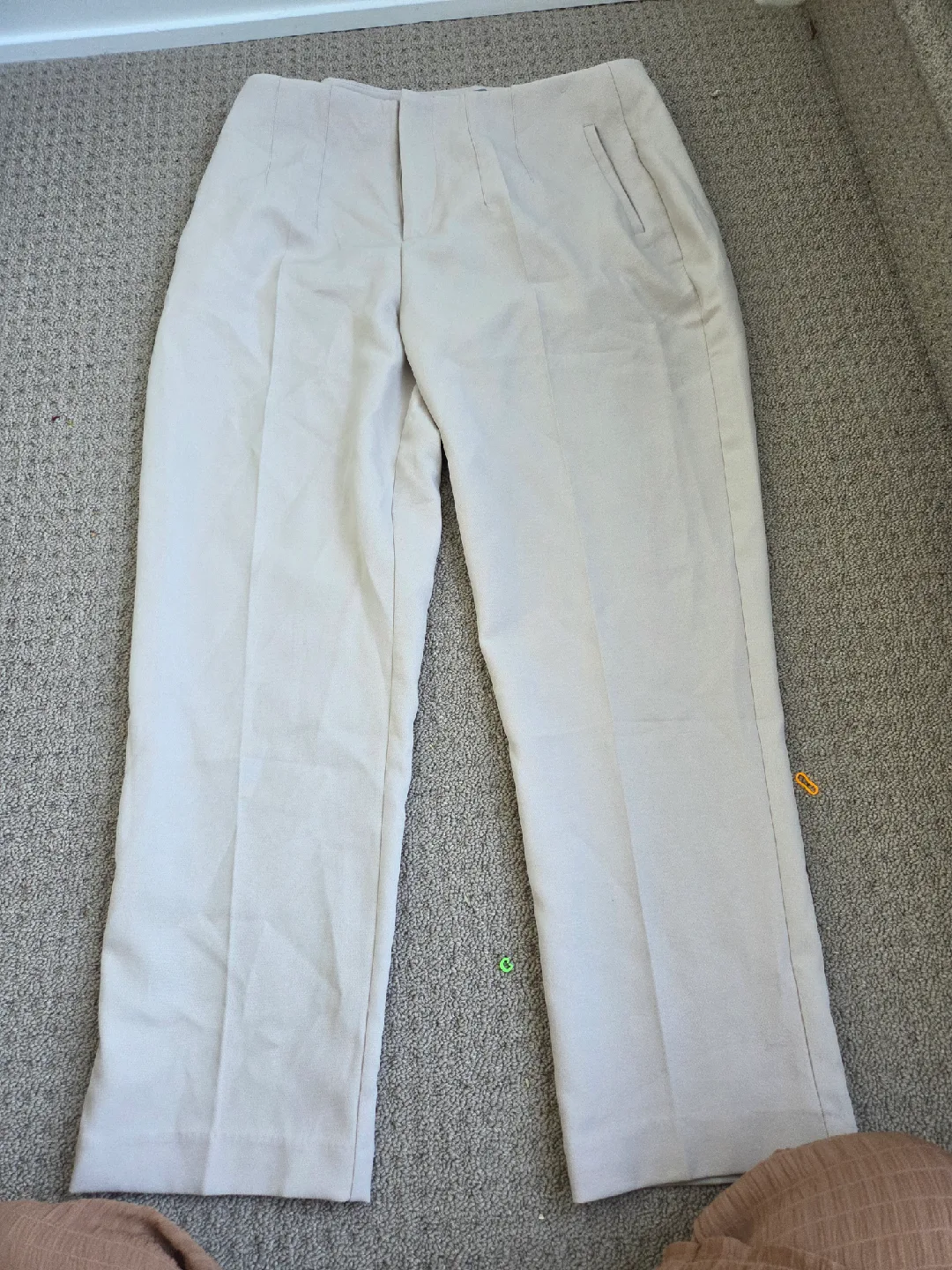 Max Beige Trousers - UK 16 / EUR 42 thumbnail