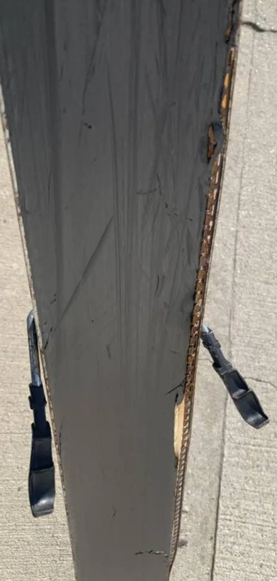 Used Skis image indicator(6)