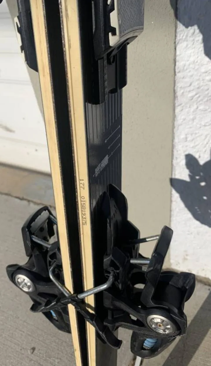 Used Skis image indicator(7)