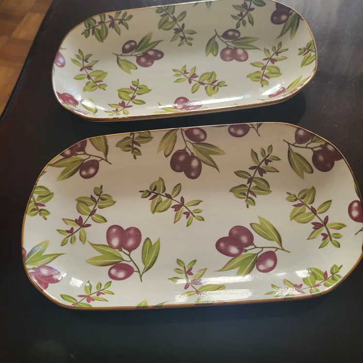 Casa Signature Olive Pattern Serving Platters - Set of 2 thumbnail