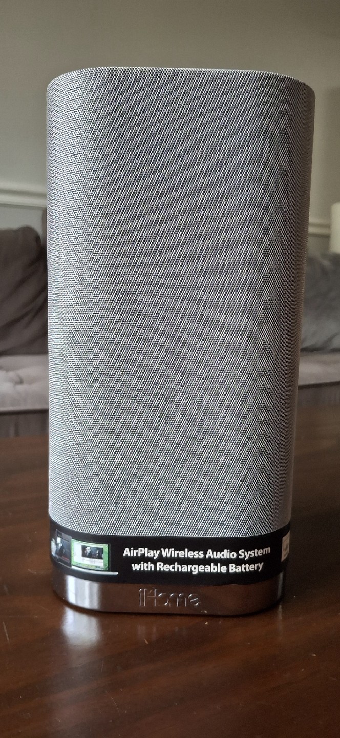 IHOME Bluetooth speaker