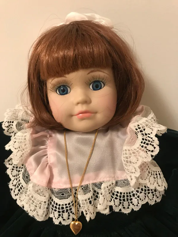 Collectible Porcelain Doll image indicator(2)
