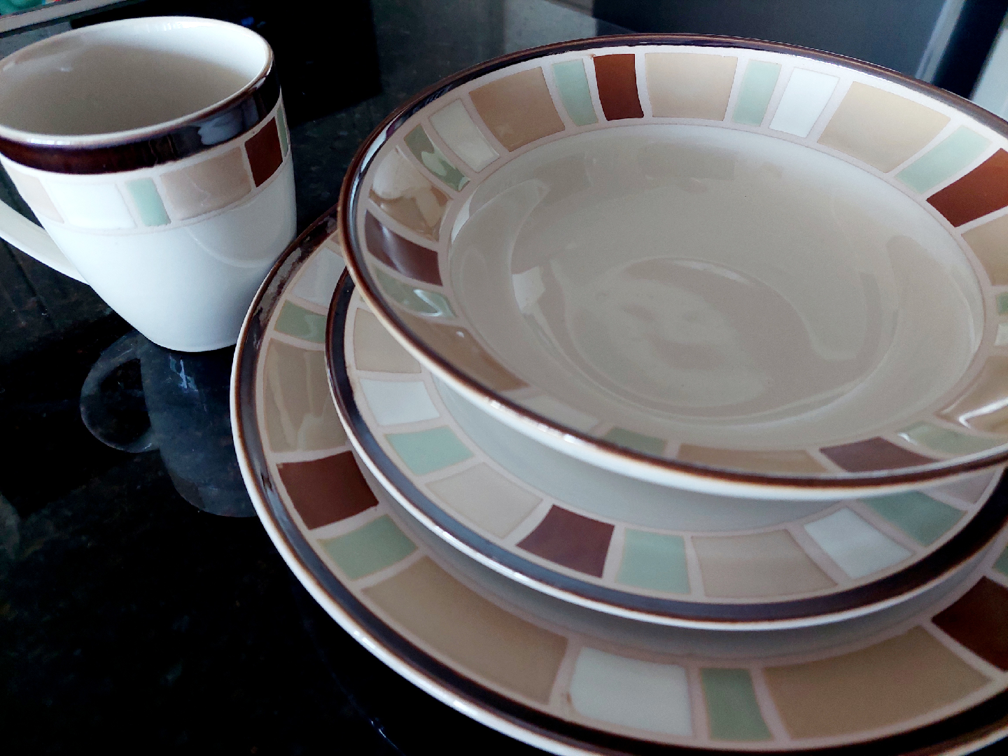 Cuisinart Mosaic 16-Piece Dinnerware Set x 2