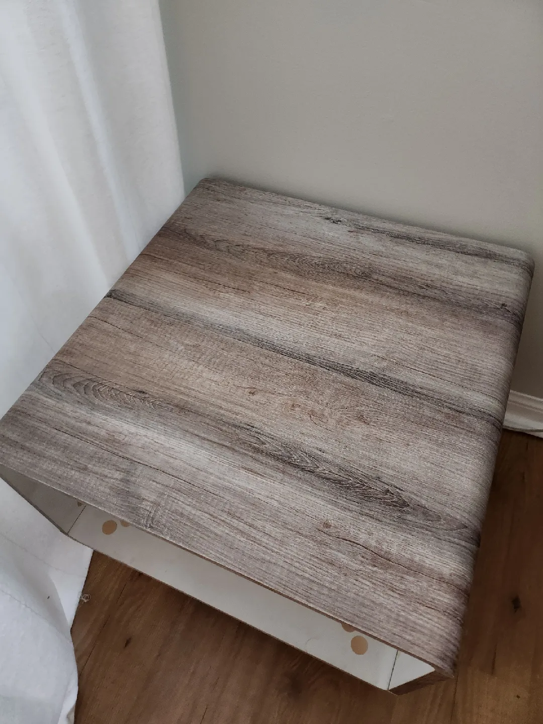 Wood-look Side Table / Nightstand thumbnail