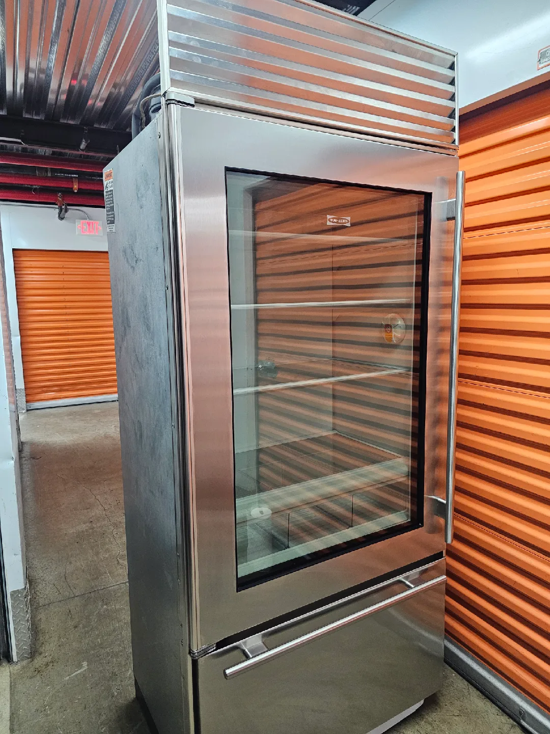 Sub-Zero 650G/S.3 Refrigerator/Freezer 36" image indicator(2)