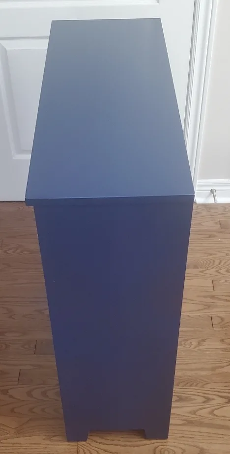 Display Cabinet With Glass Doors image indicator(3)