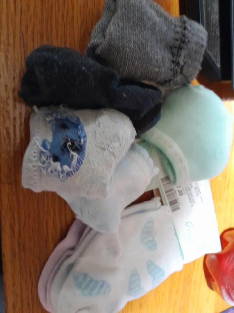 Mixed Baby Socks - Various Sizes thumbnail