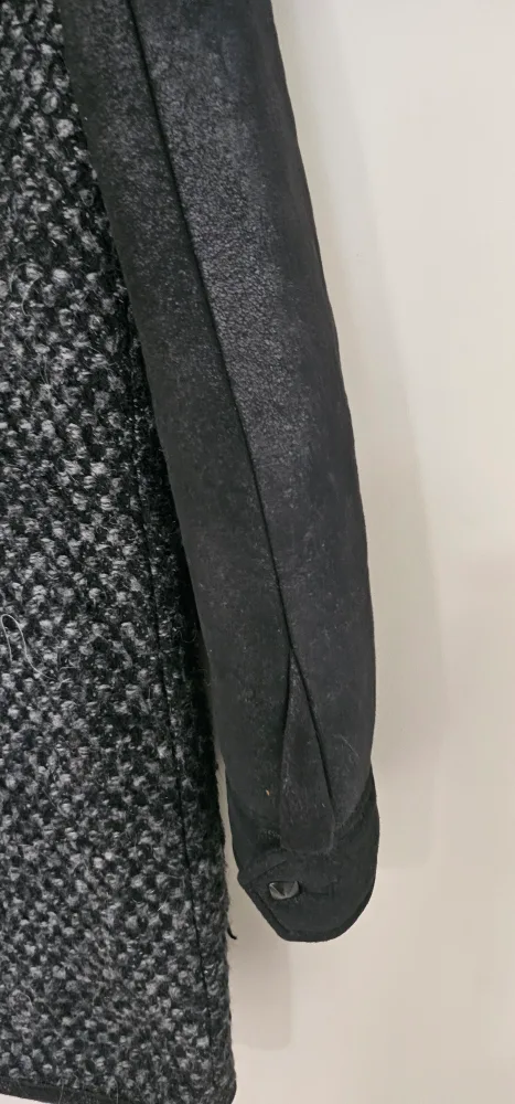 Seconds Jacket with Size S image indicator(6)