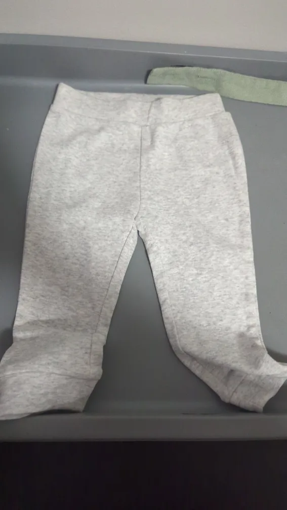 Baby Clothes Bundle - H&M, Old Navy - Size 12-18M image indicator(3)