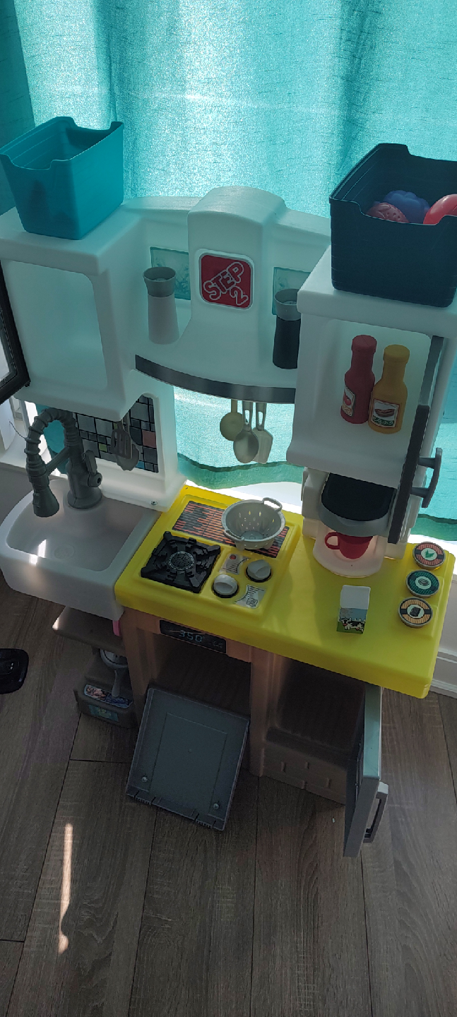 Step2 Contemporary Chef Kitchen - toysRus - photo 2