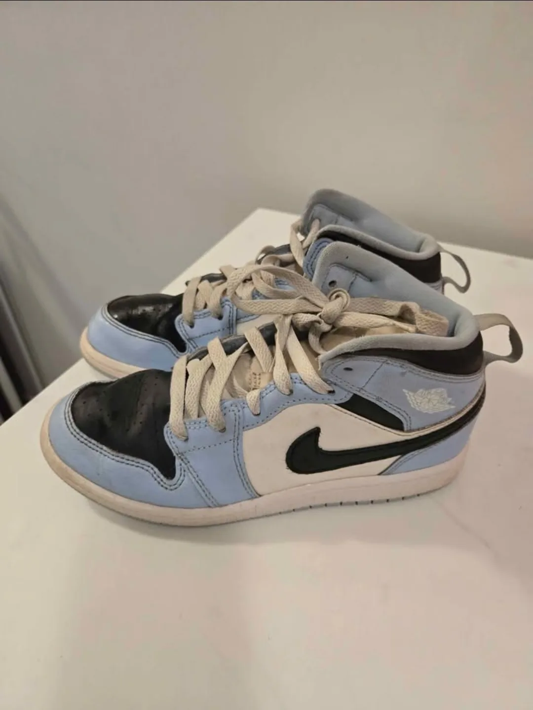 Jordan 1 Mid Ice Blue Black - Size 3Y image indicator(3)