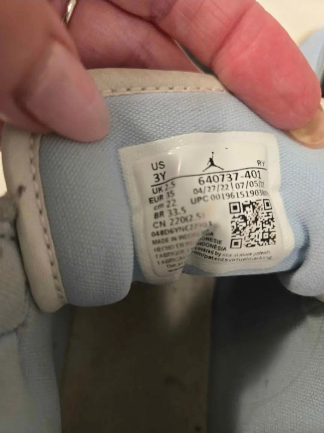 Jordan 1 Mid Ice Blue Black - Size 3Y image indicator(4)