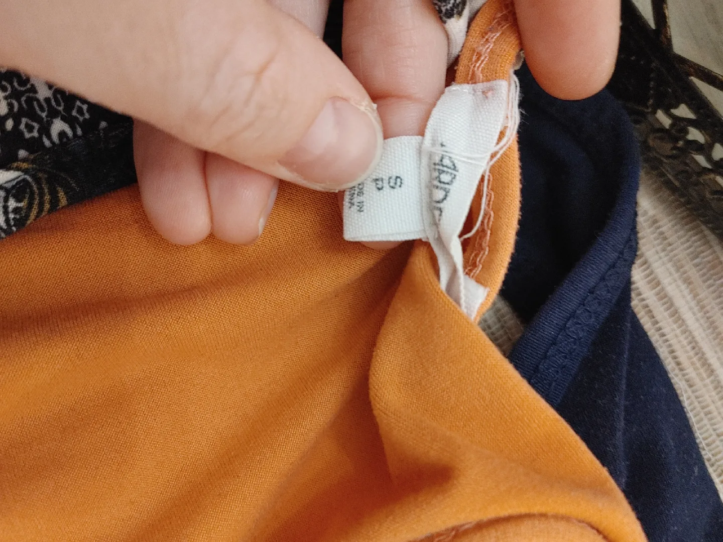 Tank Tops - Ardene & Forever 21 - Size S/M image indicator(2)