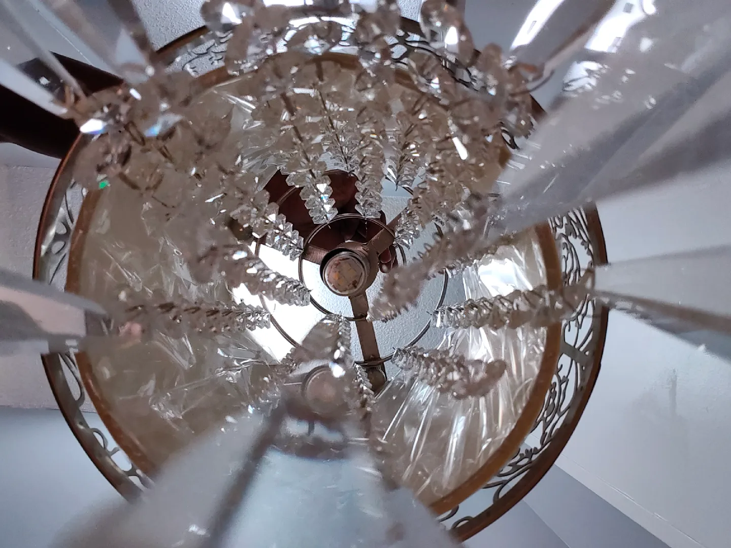 Elegant Crystal Hanging Light image indicator(3)