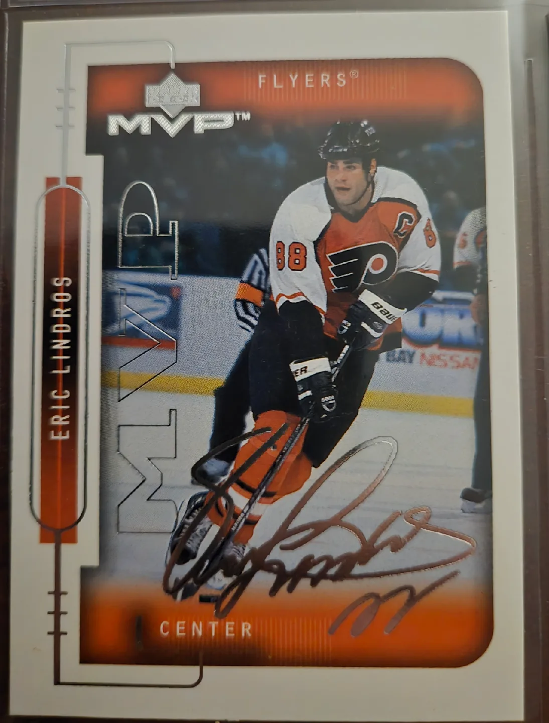 1999 U.D. MVP Hockey Cards - Silver Script Signatures, Gretzky. image indicator(2)