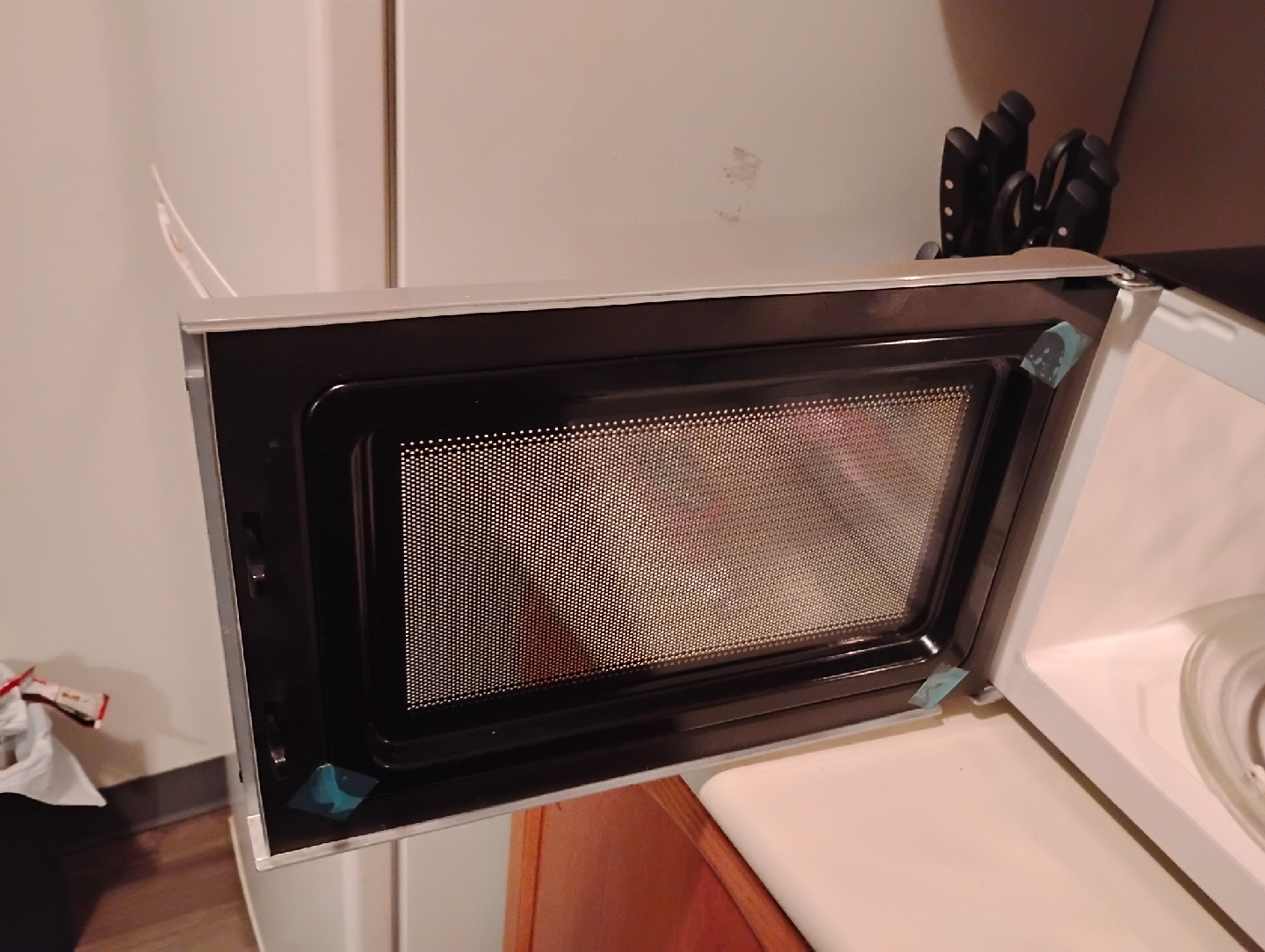 Hamilton Beach Microwave Oven - photo 5