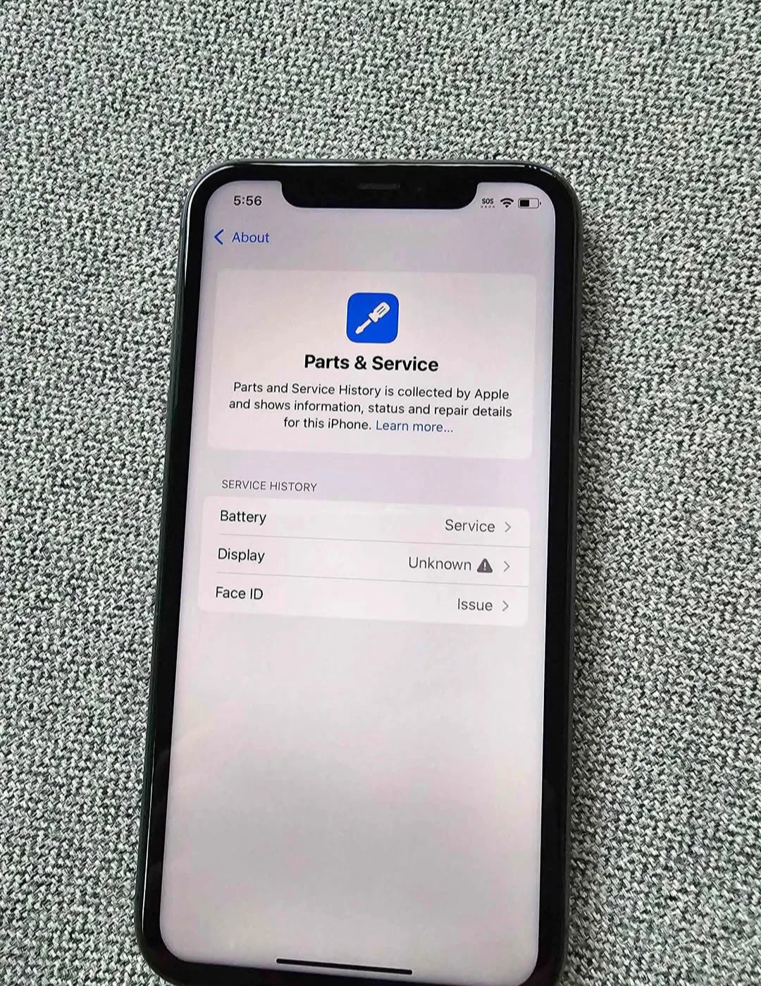 iPhone 11 - Black image indicator(4)