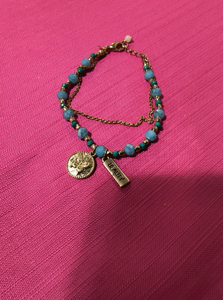 Beauty Charm Beaded Bracelet thumbnail