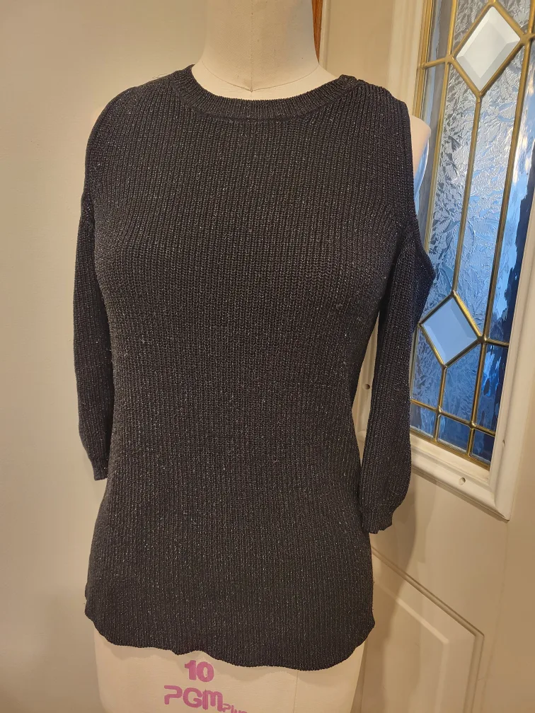 Women's med top thumbnail
