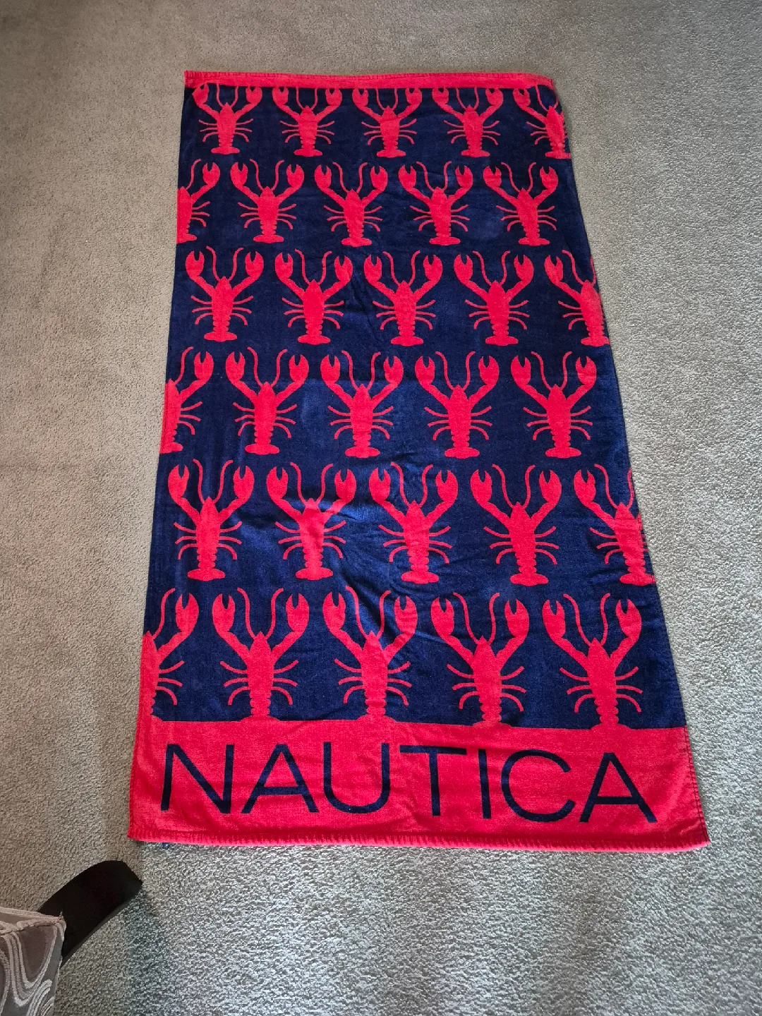 Nautica Lobster Print Bath Towel image indicator(2)