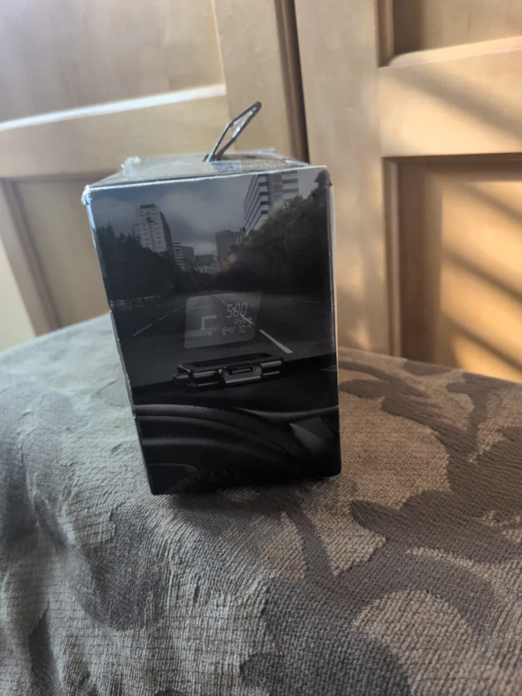 Garmin HUD+ Head-Up Display Plus image indicator(3)