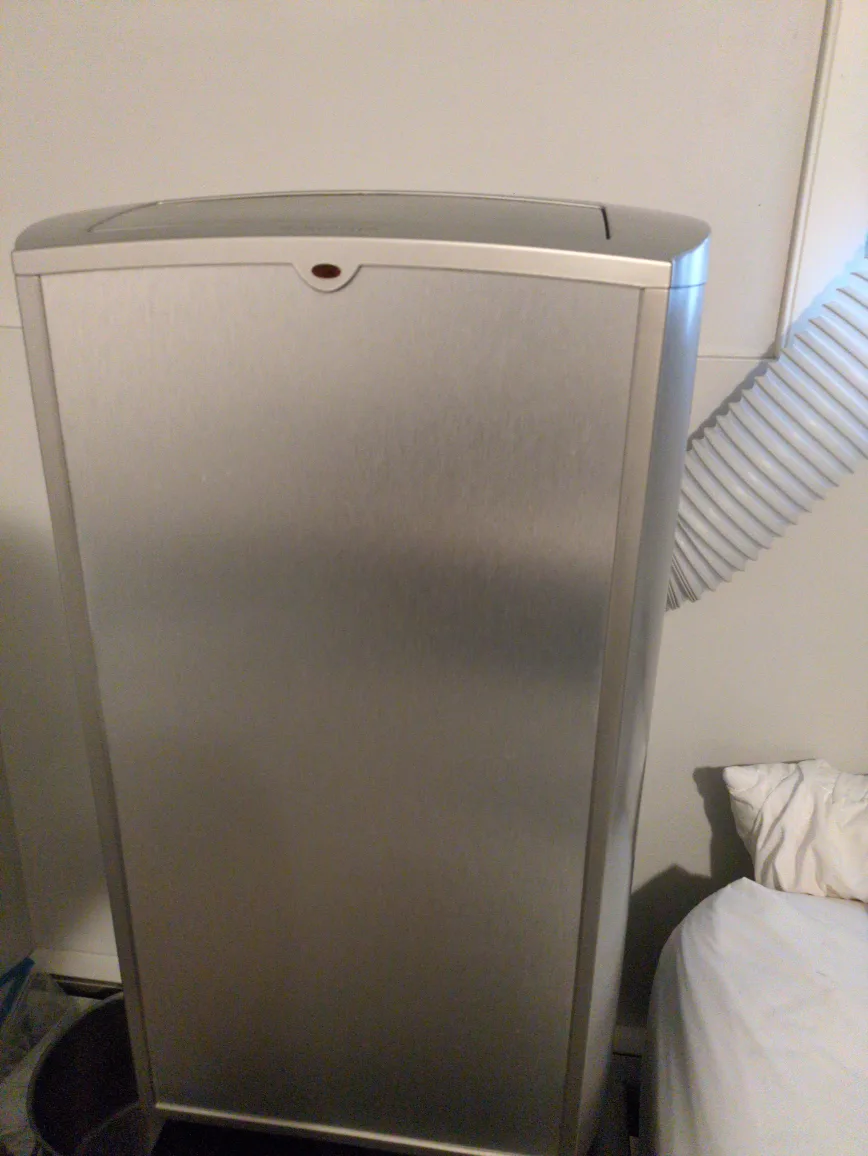 Insignia NS-AC14PWH9-C Portable Air Conditioner image indicator(2)