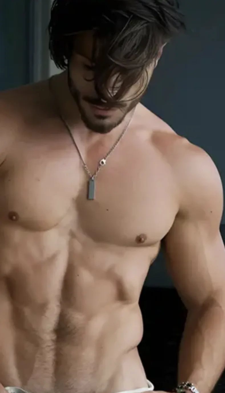 Twisted Morrbious  Bangle Bracelet - 2.3in image indicator(4)