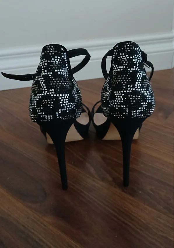 ALDO Black Heels image indicator(3)