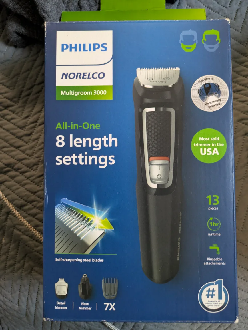 Philips Norelco Multigroom 3000 - All-in-One Trimmer thumbnail