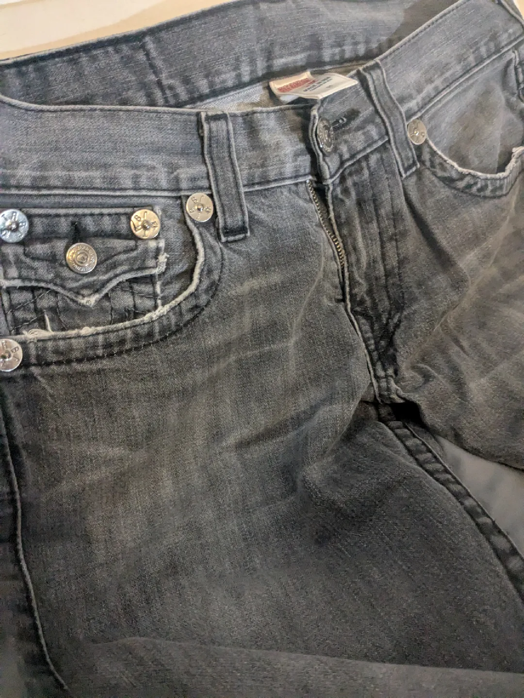 True Religion Jeans, Size 31, Straight Fit image indicator(6)