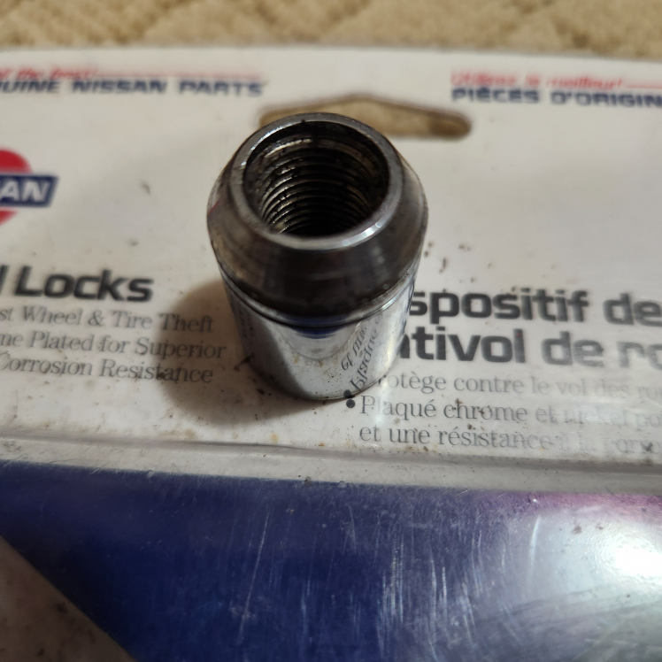 Nissan Wheel Locks 99998-A7003 - photo 3
