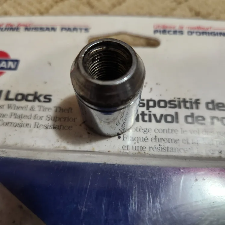 Nissan Wheel Locks 99998-A7003 image indicator(3)