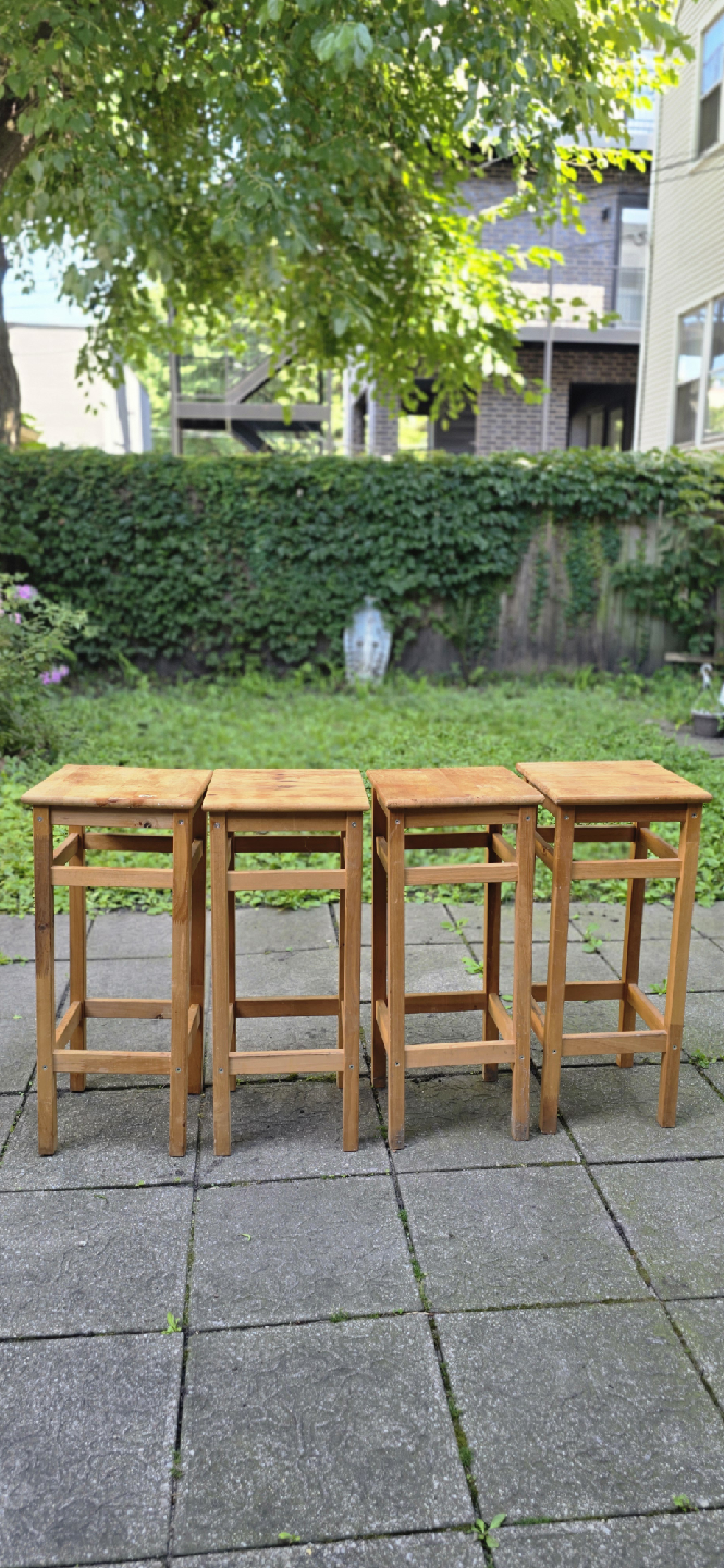 Set of 4 Wooden Stools - photo 3