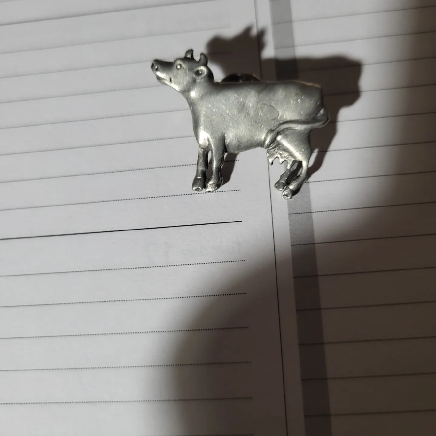 Vintage Cow Pin thumbnail