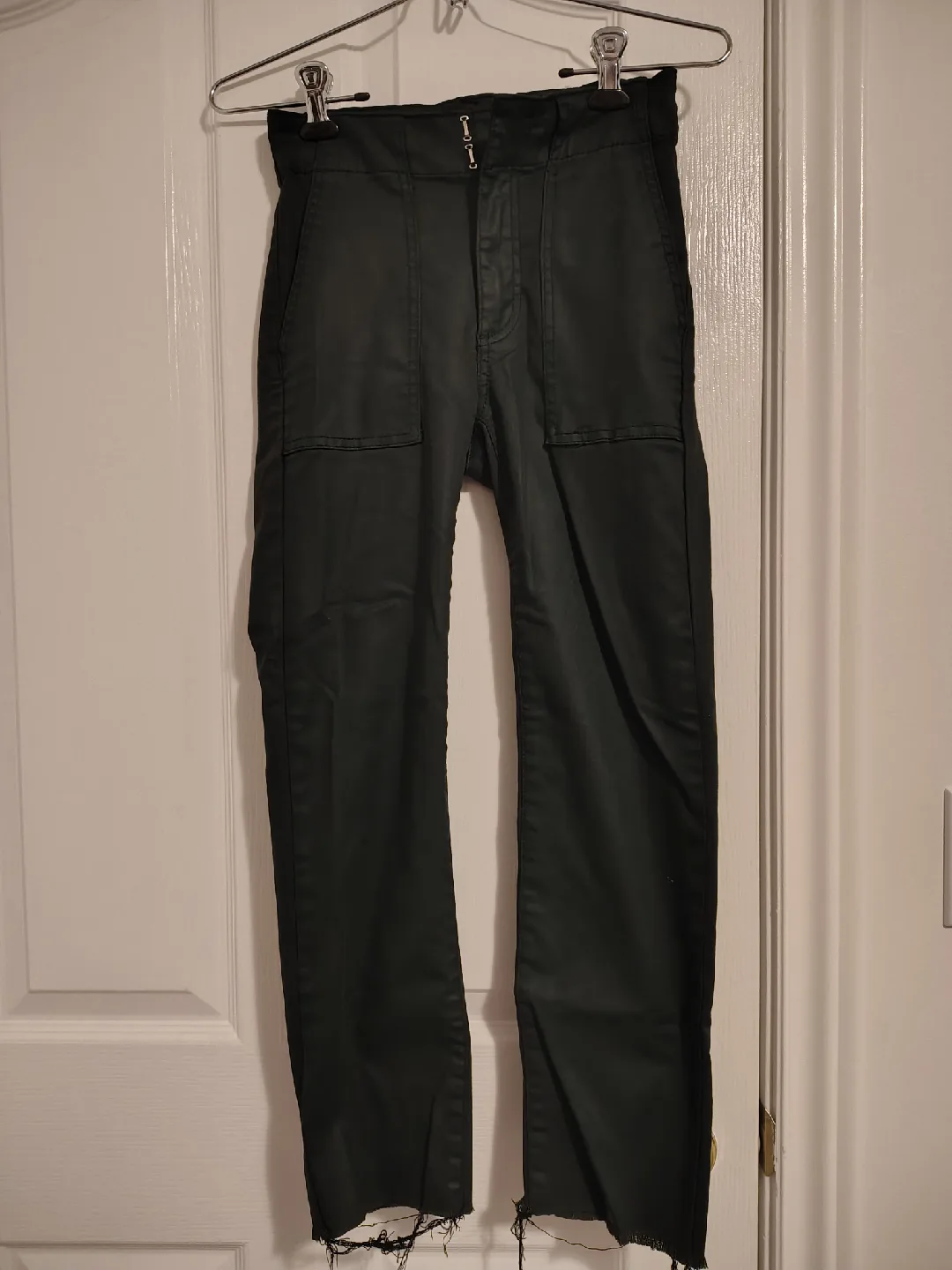 Kut brand green skinny jeans thumbnail