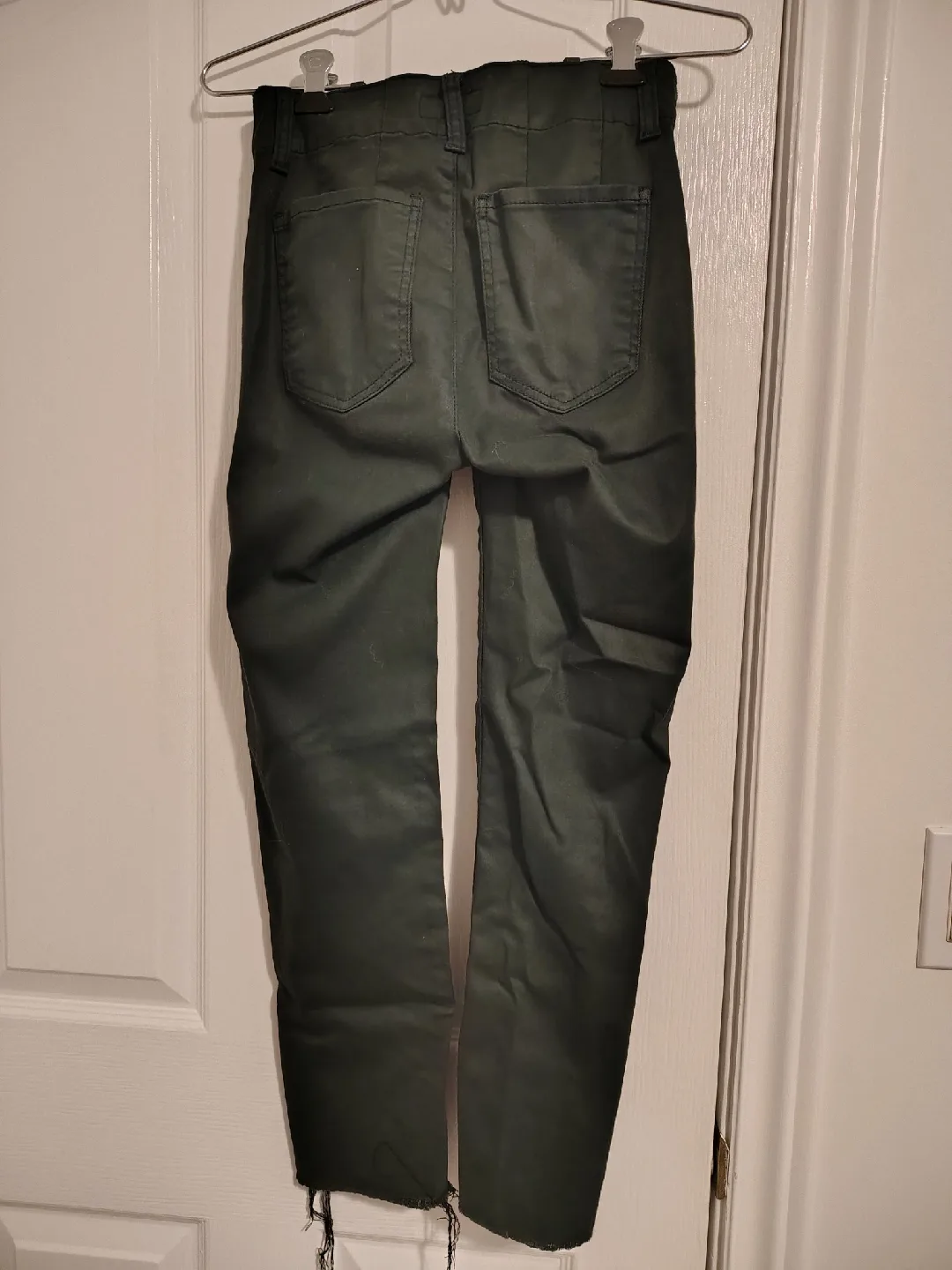 Kut brand green skinny jeans image indicator(2)