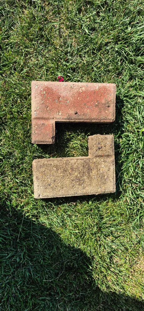 Used Pavers for Garden or Landscaping thumbnail