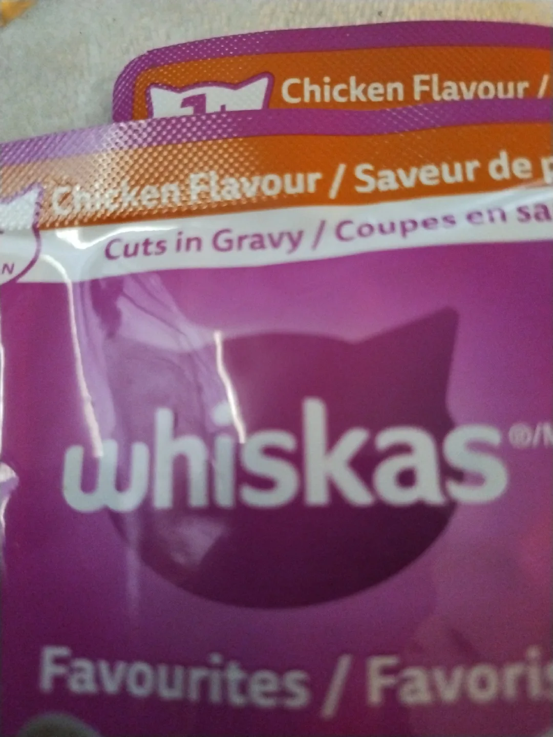 Whiskas Favourites Chicken, chickenturkey Flavour Cat Food image indicator(2)