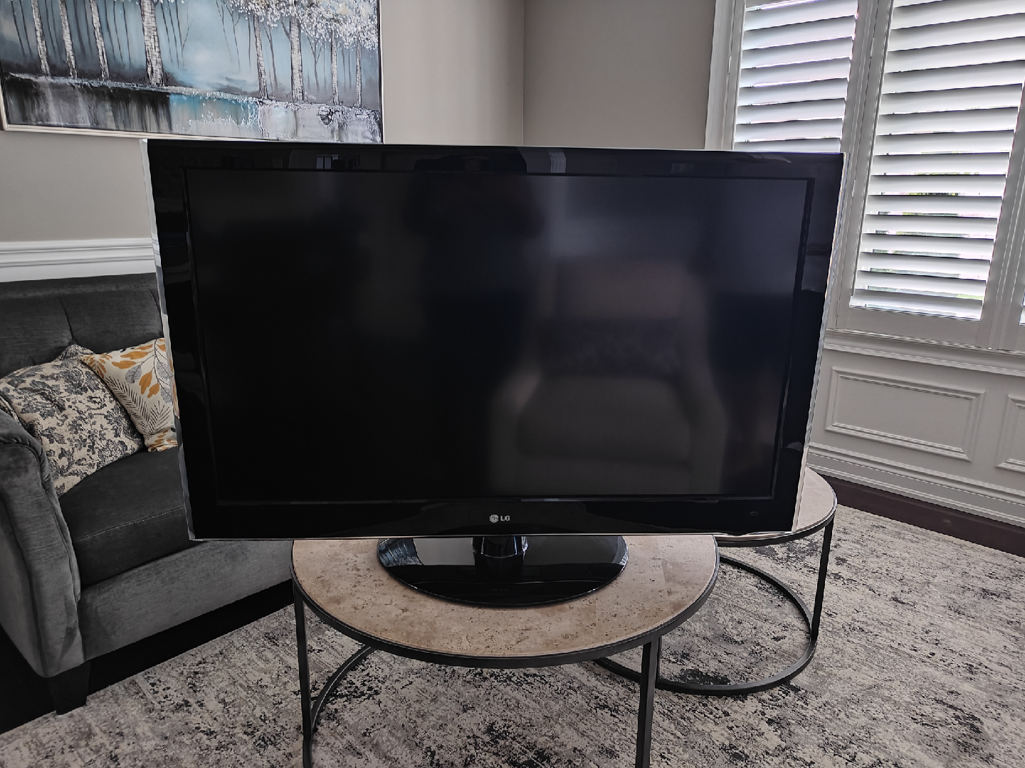 LG 47LH55 47-inch LCD TV