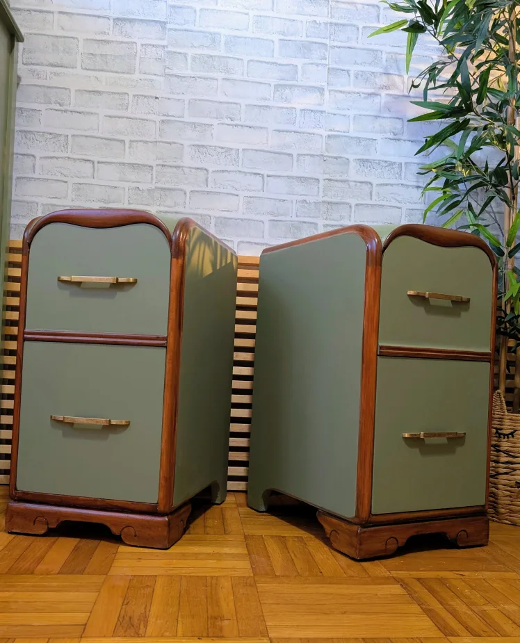 Antique One of a Kind Bedroom Set image indicator(6)