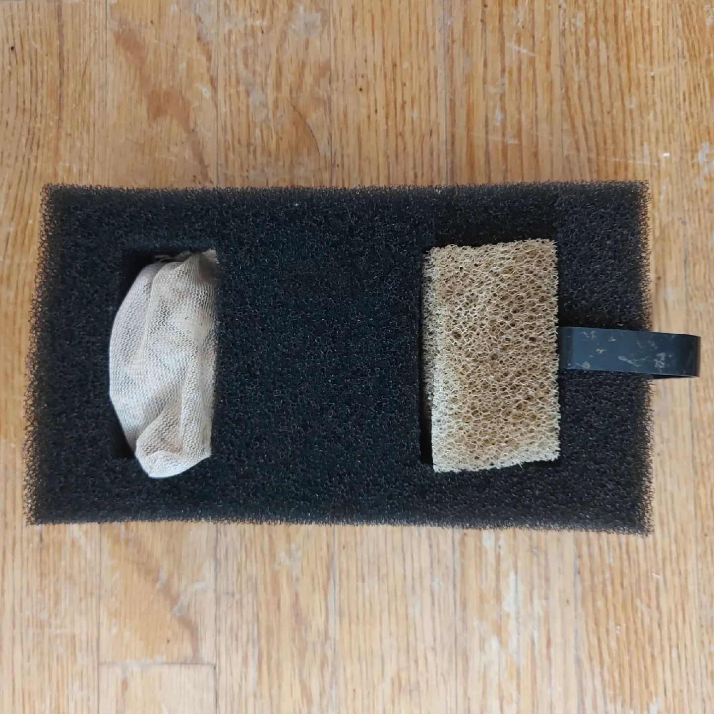 Fluval Spec 5 Gallon Aquarium Kit image indicator(3)