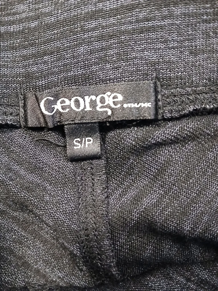 3 Skirts Bundle available.  Sizes in description. image indicator(2)