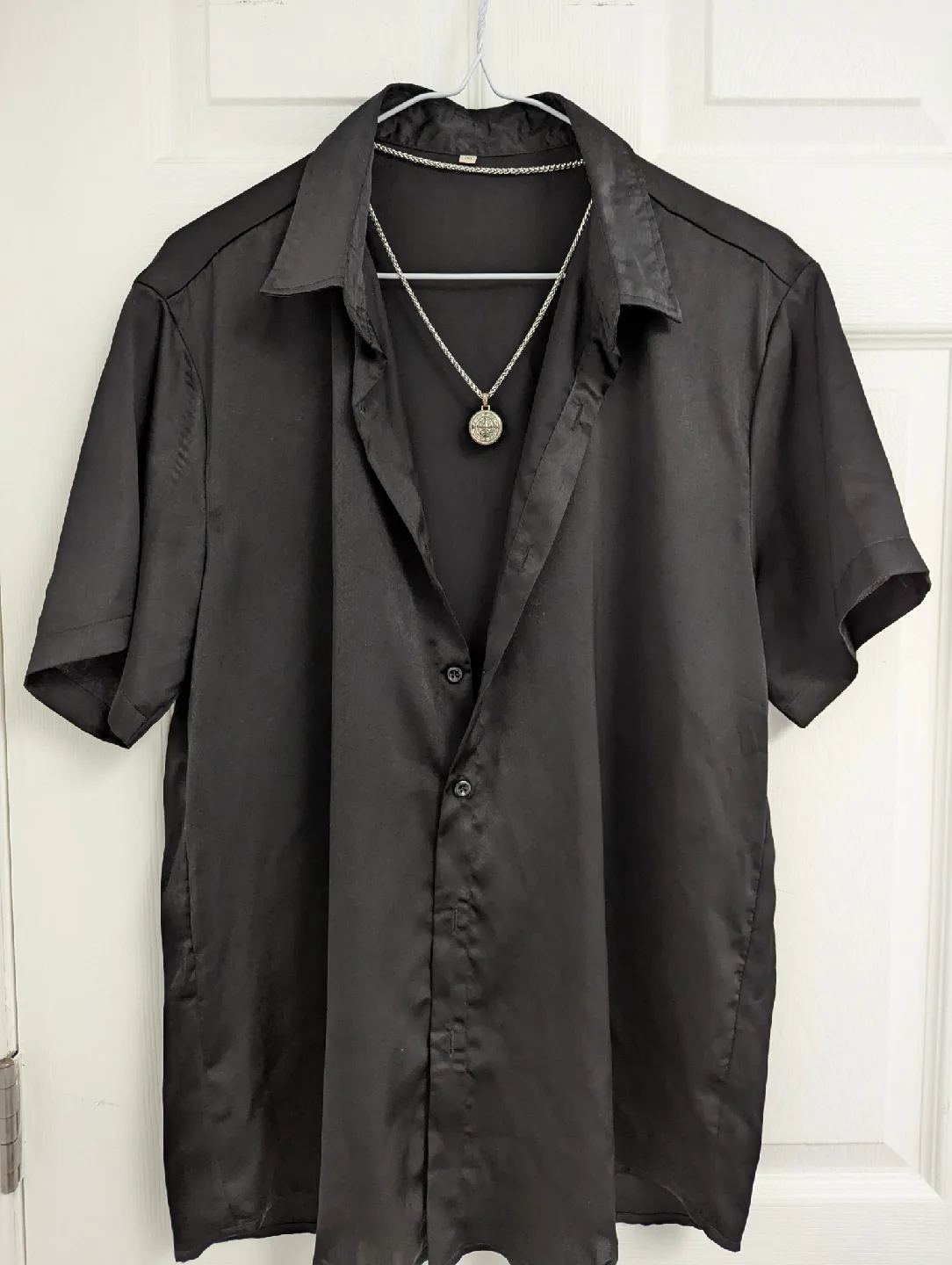 Black Short Sleeve Shirt M