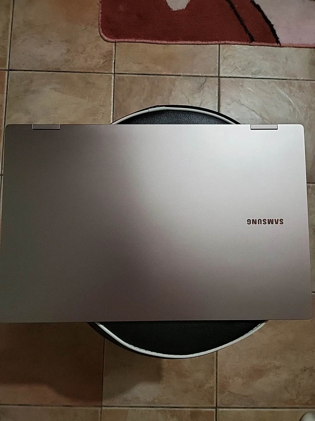 Final sale samsung galaxy pro 15 inch rose gold tablet/laptop image indicator(8)