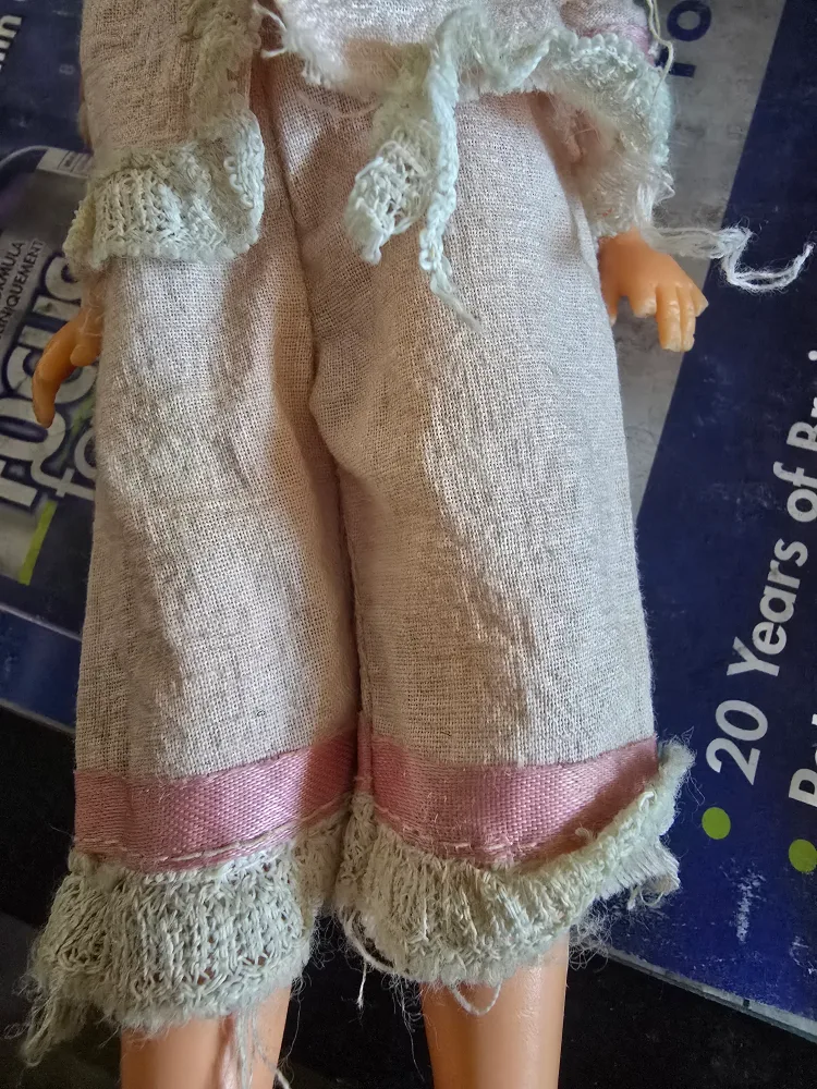 Vintage Dolls image indicator(5)