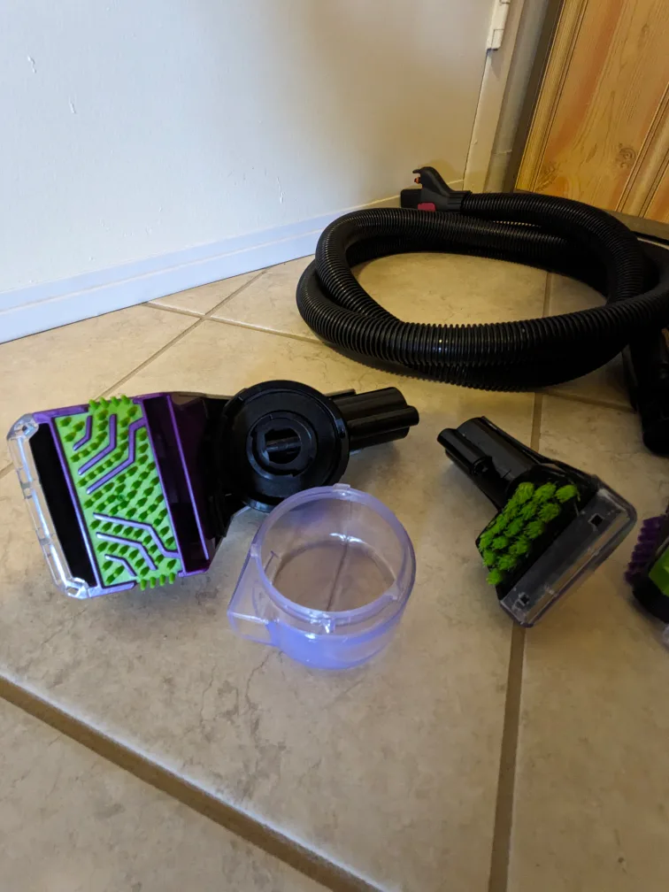 Bissell ProHeat 2X Revolution Pet Pro Carpet Cleaner image indicator(5)